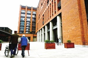 輝煌、破產(chǎn)與蝶變 云南電視機廠沉浮啟示錄